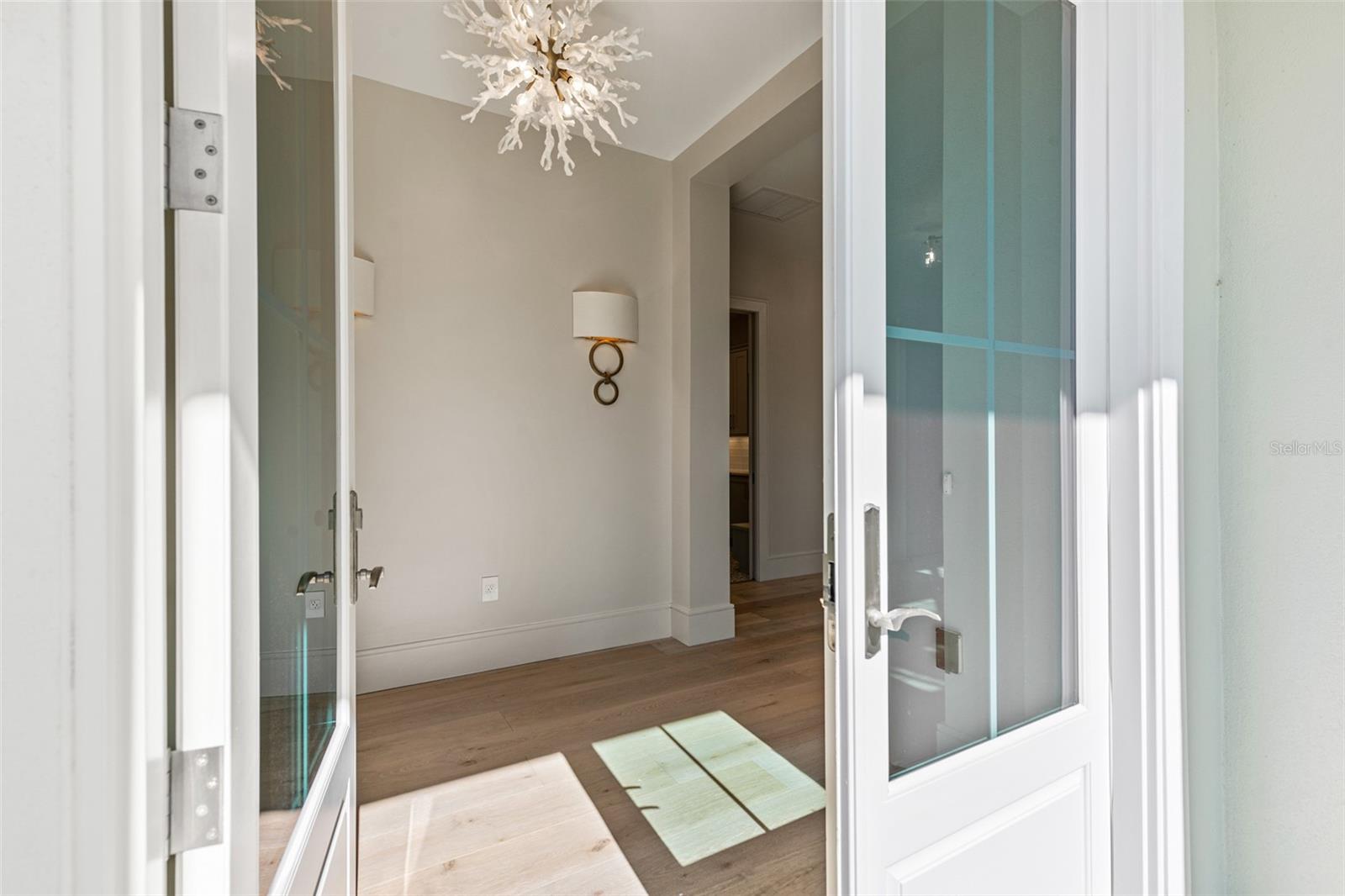 NORTHSHORE .04 - Residential