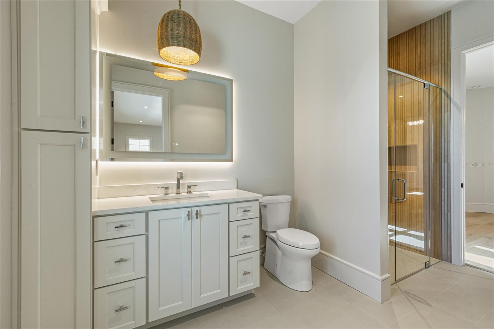 NORTHSHORE .04 - Residential