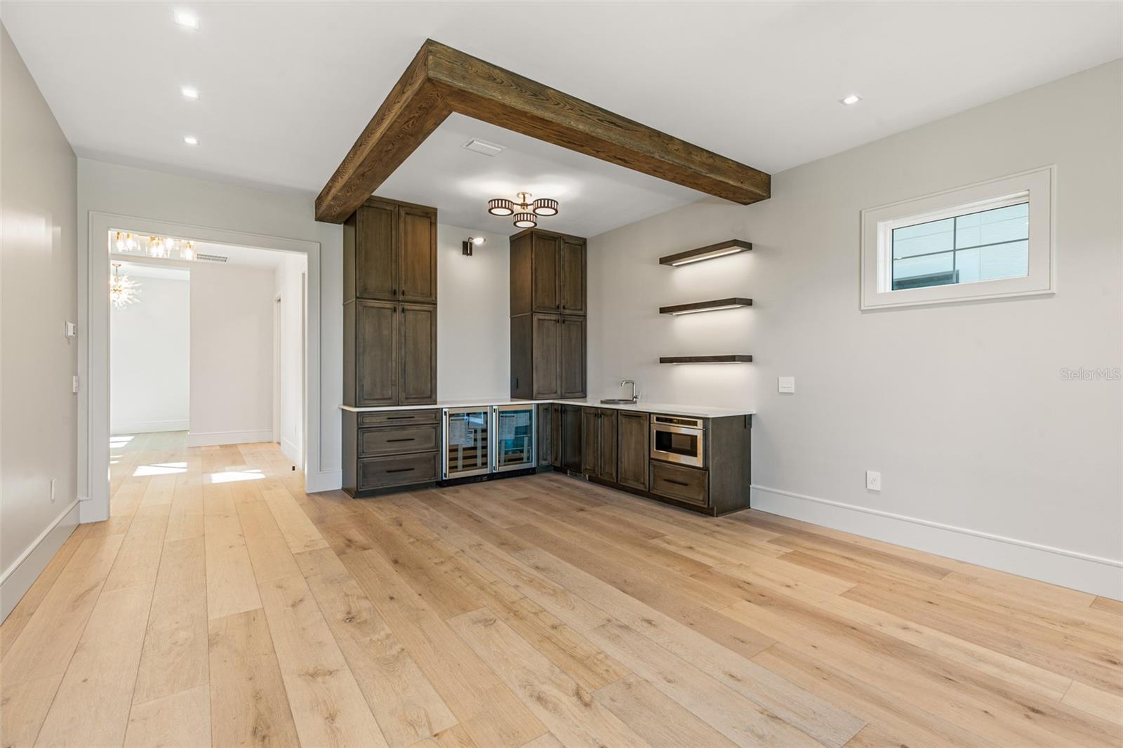 NORTHSHORE .04 - Residential