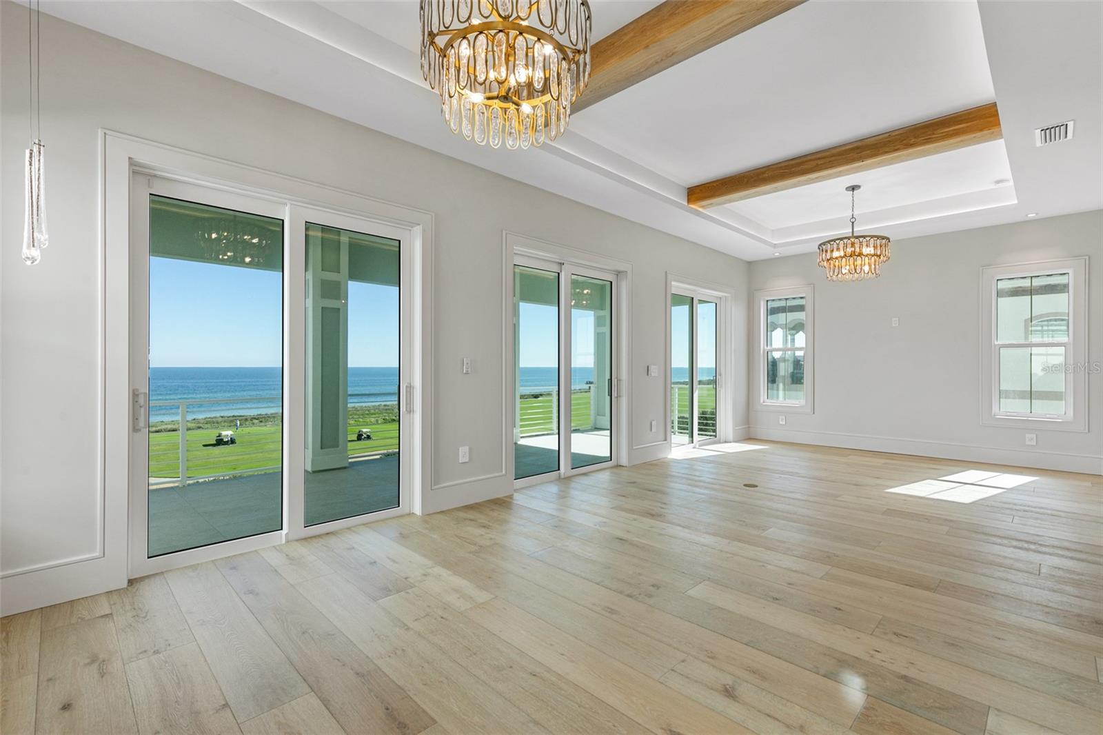 NORTHSHORE .04 - Residential