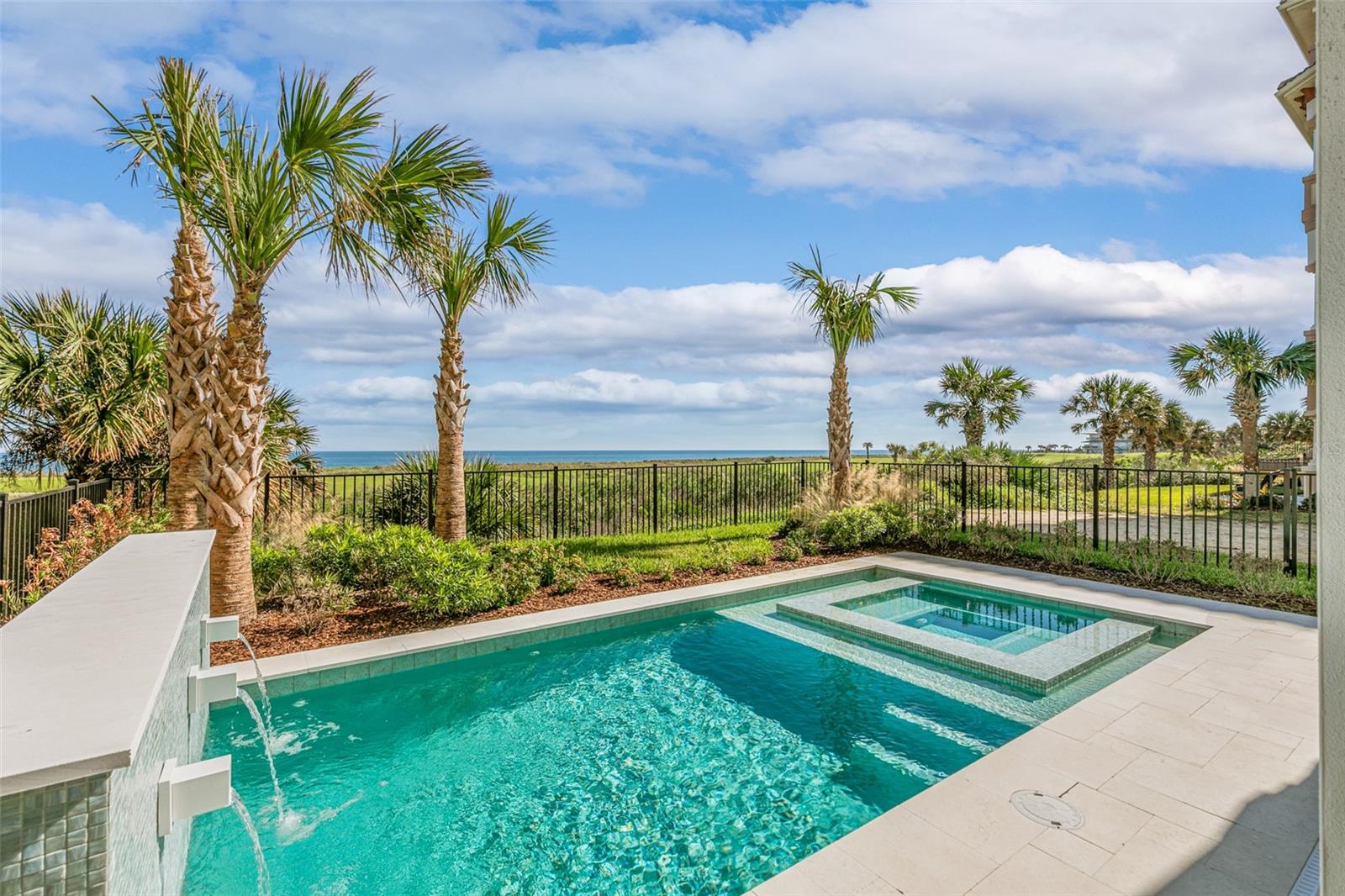 NORTHSHORE .04 - Residential