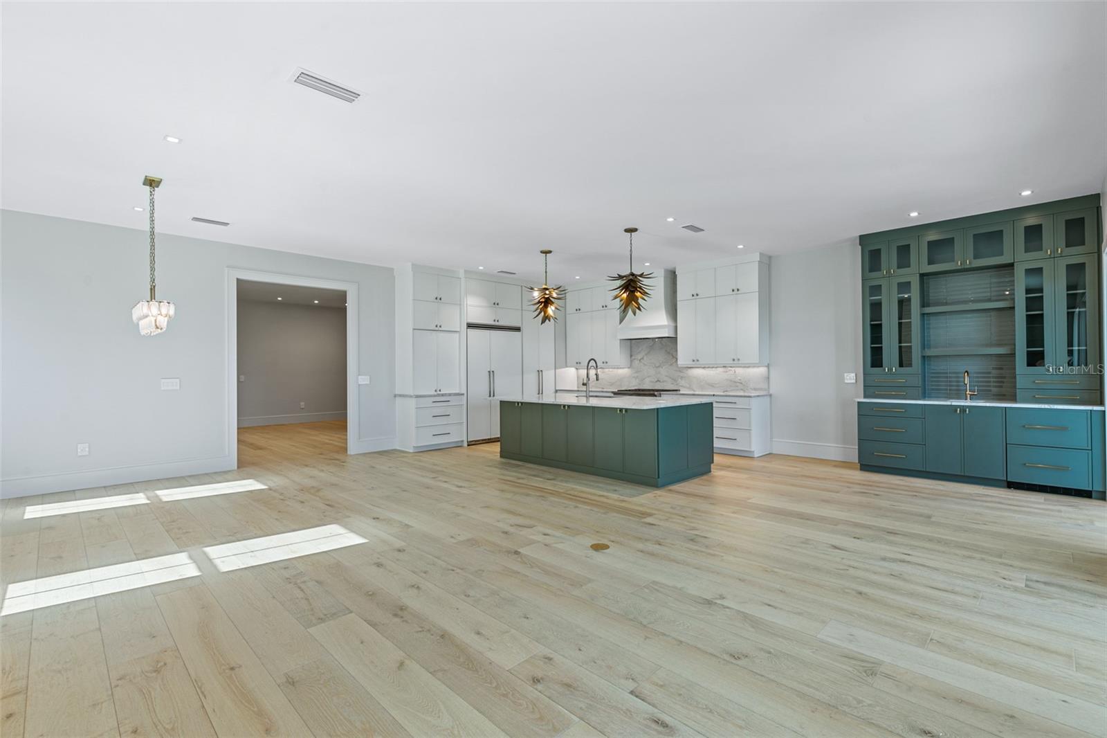 NORTHSHORE .04 - Residential