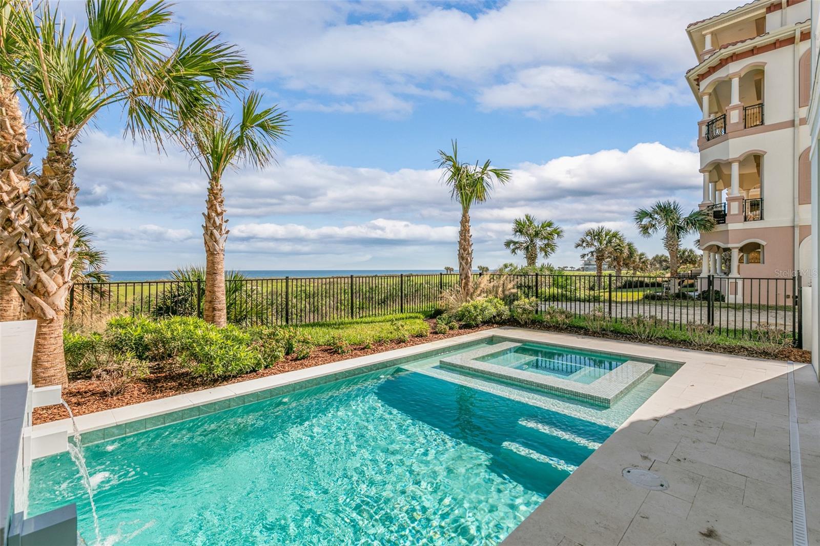 NORTHSHORE .04 - Residential