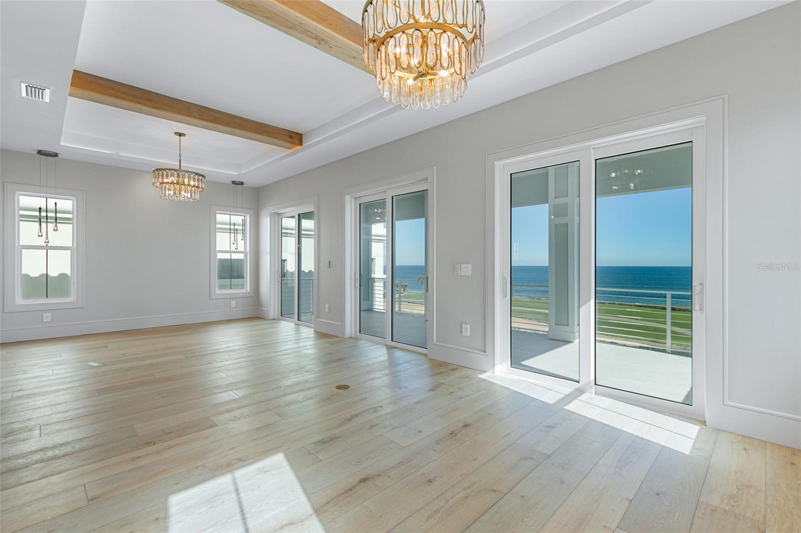 NORTHSHORE .04 - Residential