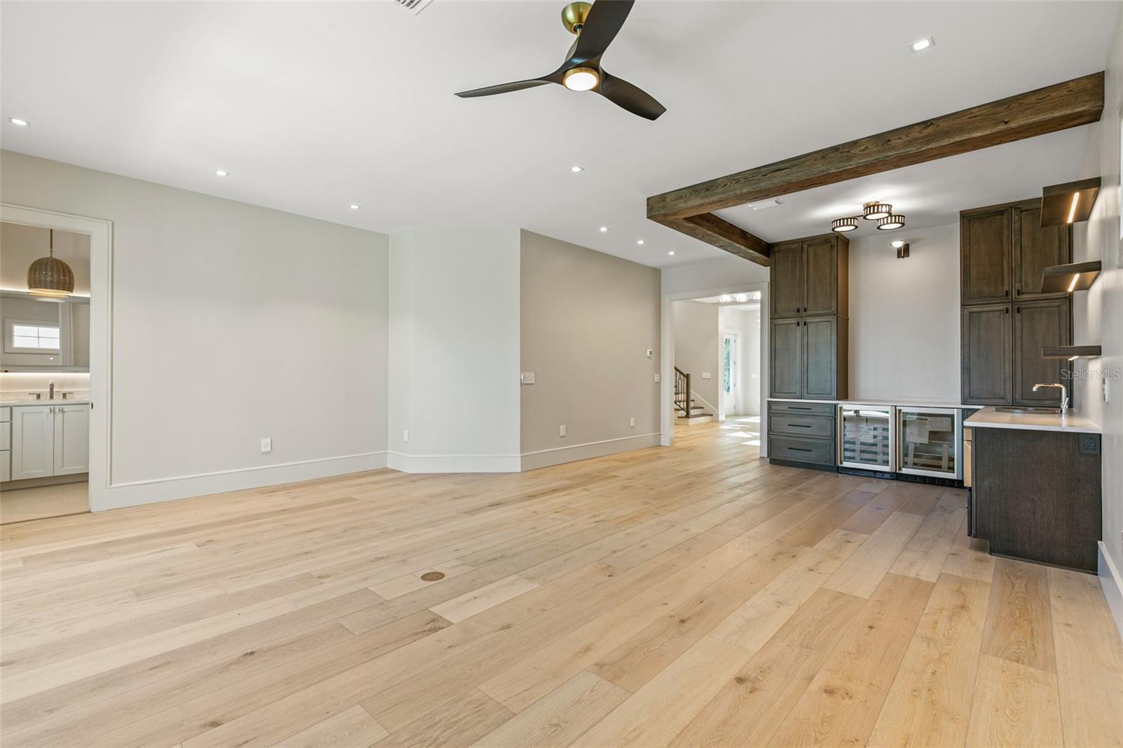 NORTHSHORE .04 - Residential