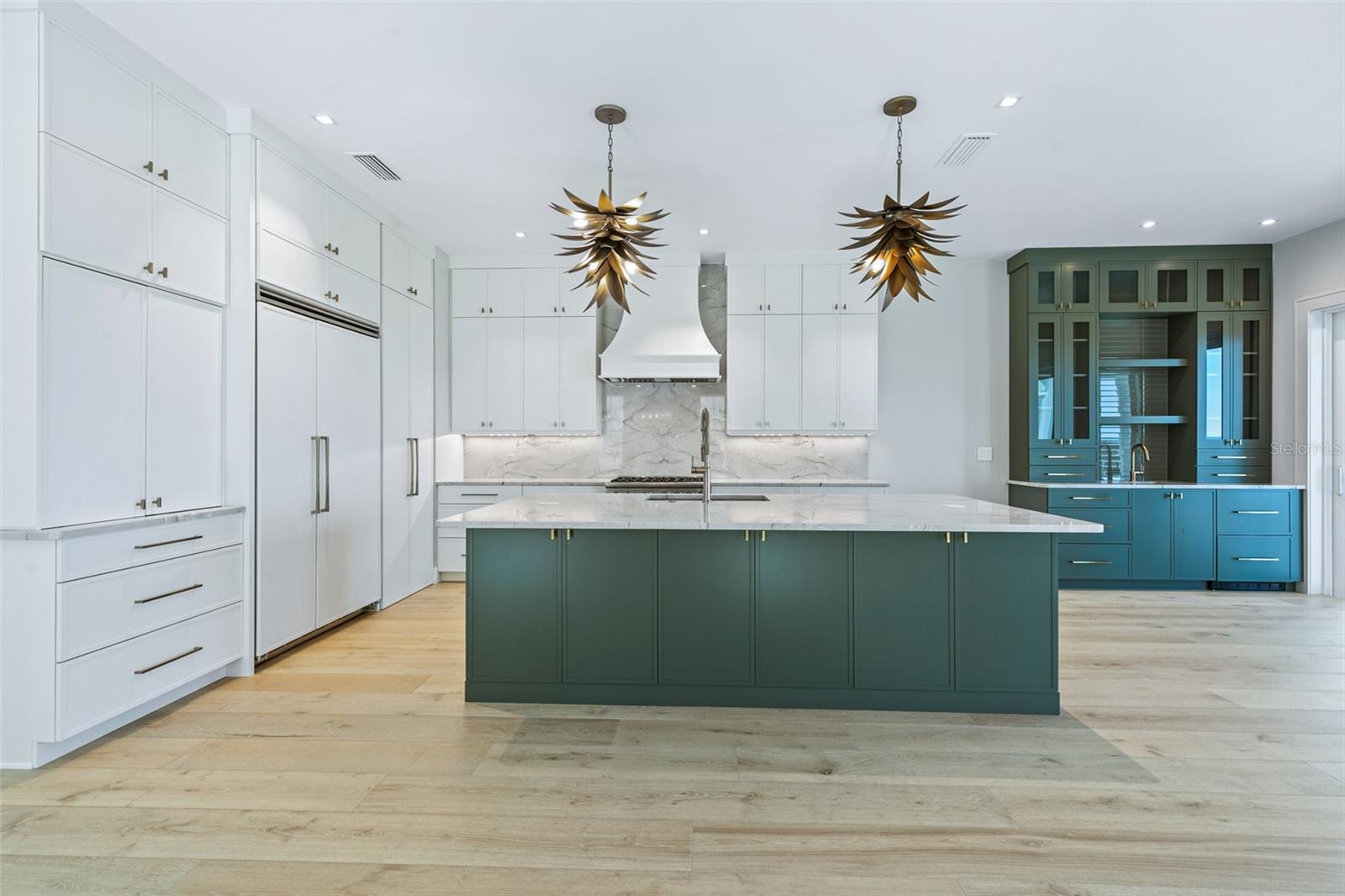 NORTHSHORE .04 - Residential