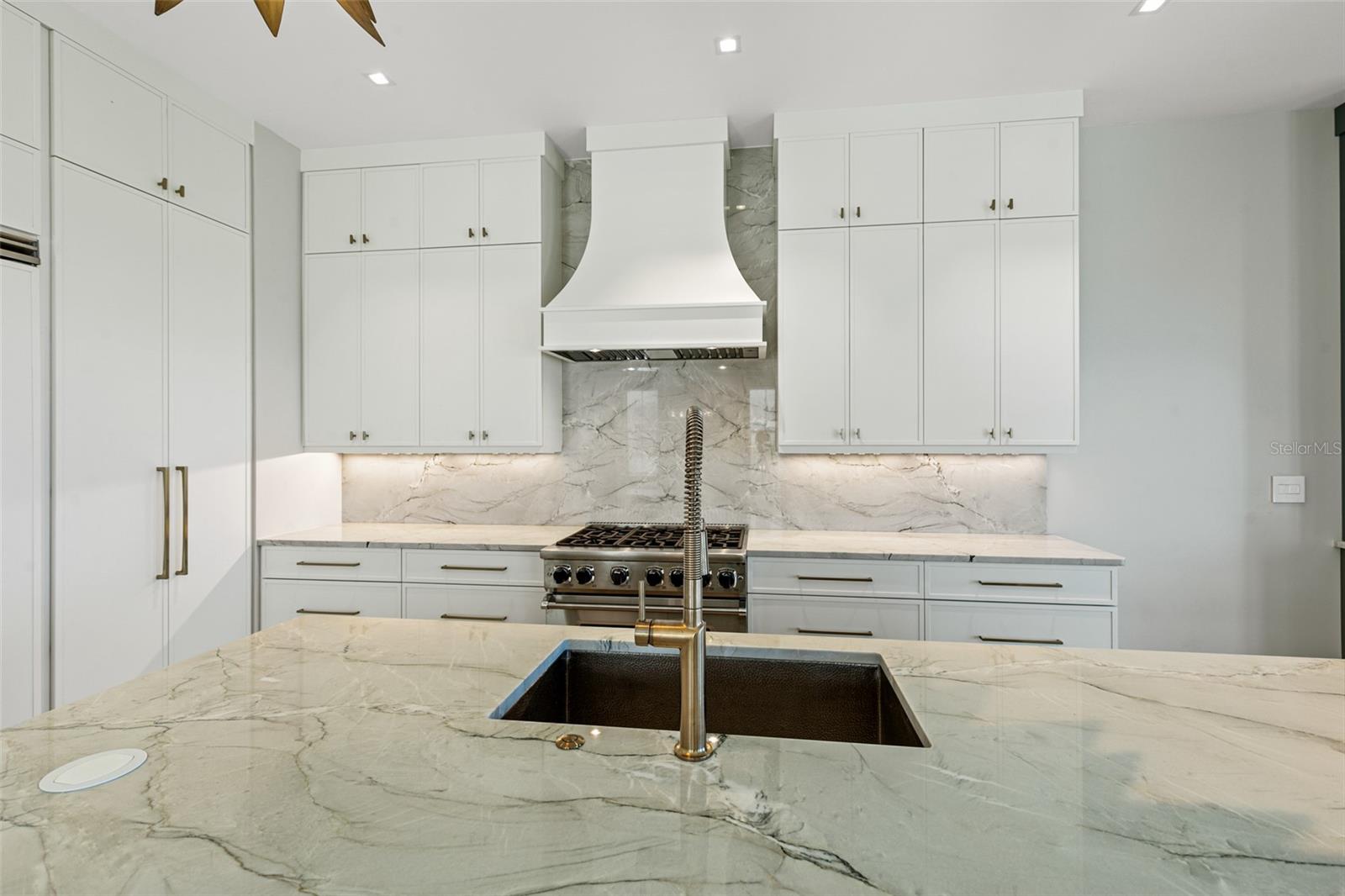 NORTHSHORE .04 - Residential