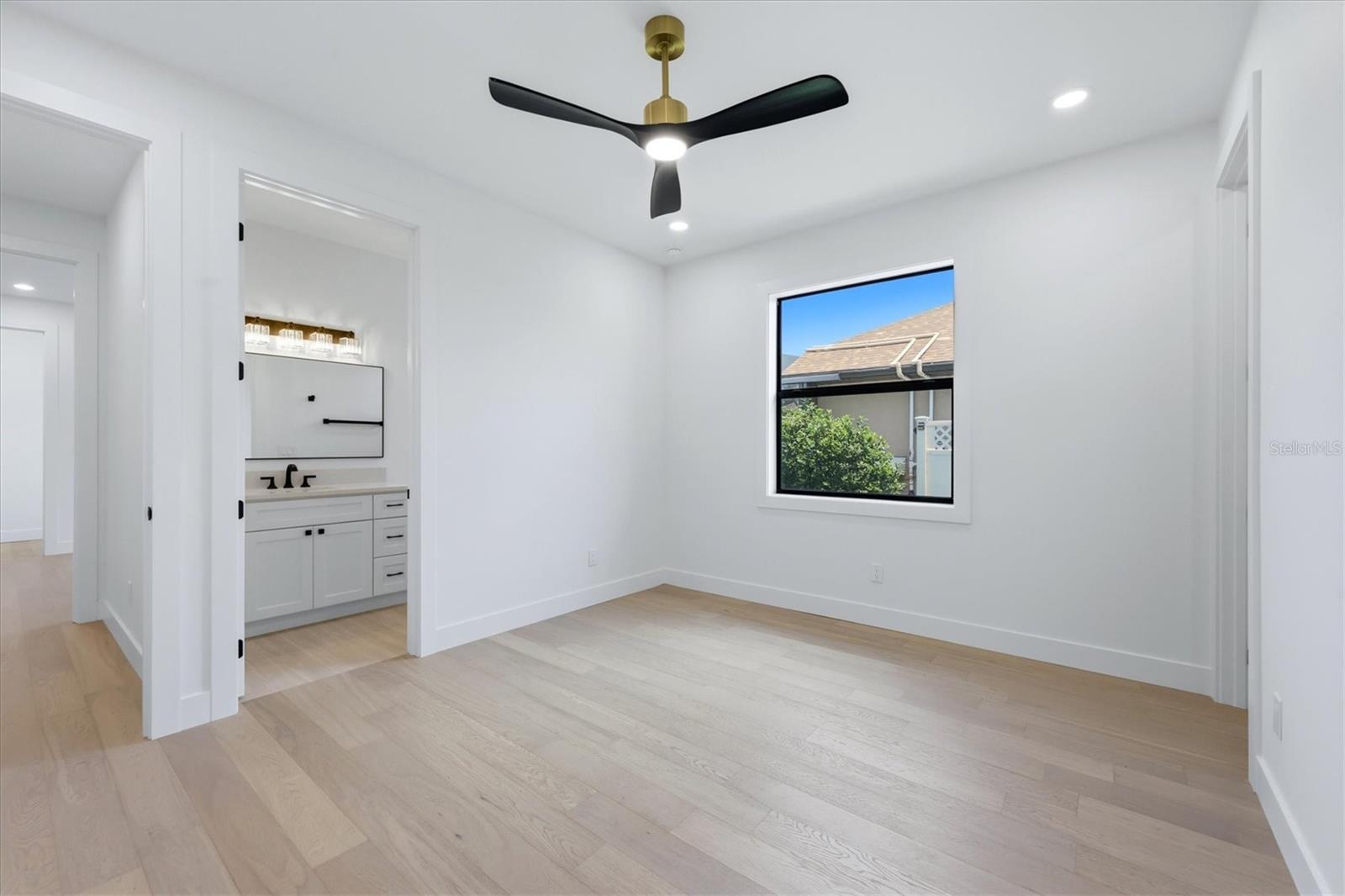 ROTONDA WEST WHITE MARSH - Residential
