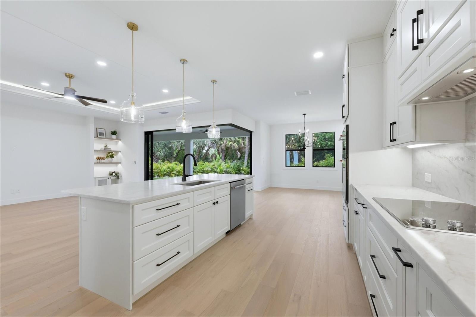 ROTONDA WEST WHITE MARSH - Residential
