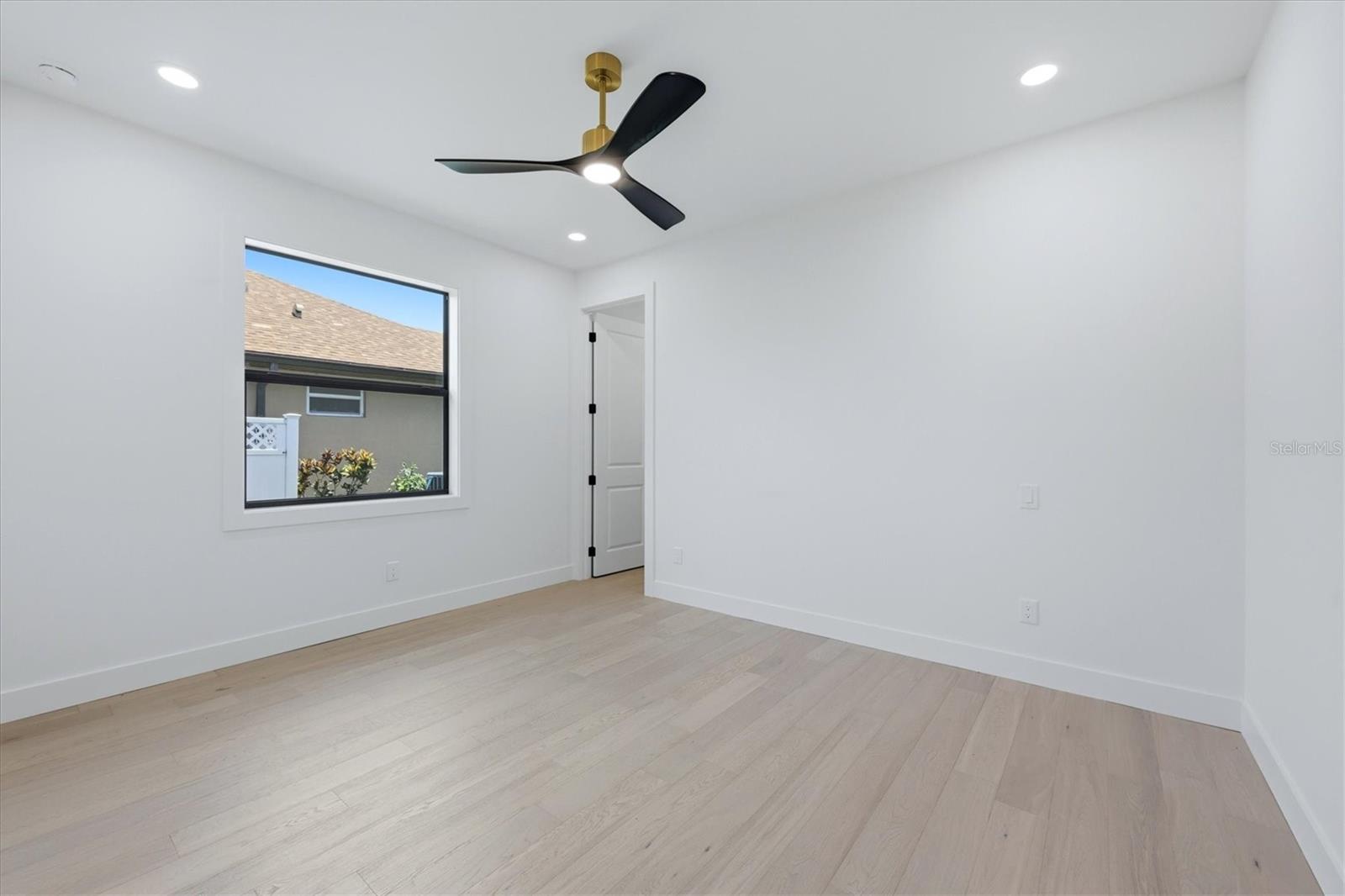 ROTONDA WEST WHITE MARSH - Residential