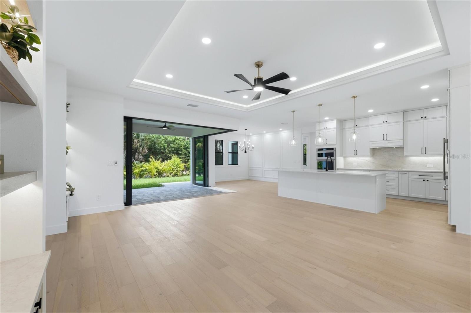 ROTONDA WEST WHITE MARSH - Residential