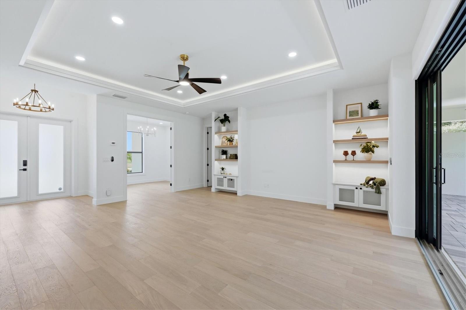 ROTONDA WEST WHITE MARSH - Residential
