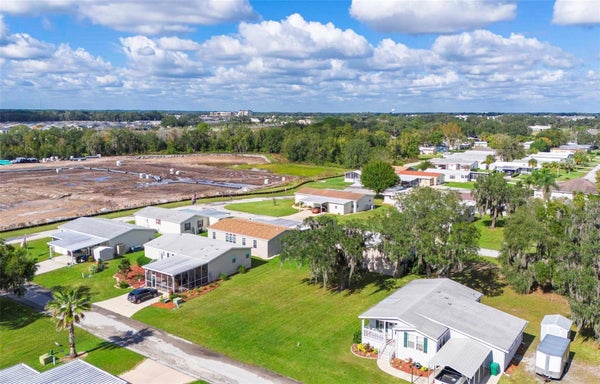 STRATFORD CT, WILDWOOD, FL 34785 - Image 033cb80ce50a91c1fa322d8bfdf31b87/3557351412
