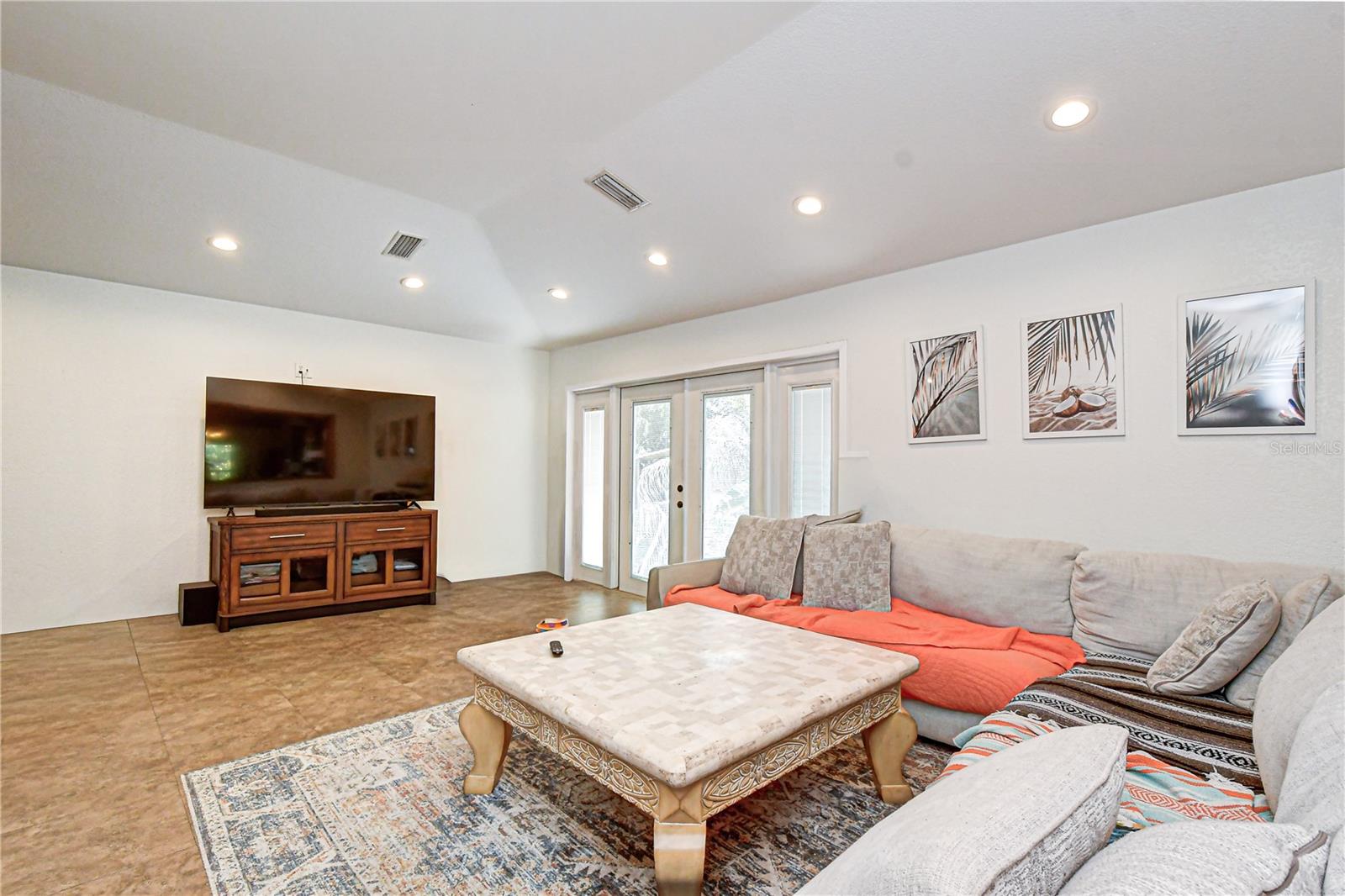 SHERYL MANOR UNIT ONE KEADLE REP - Residential