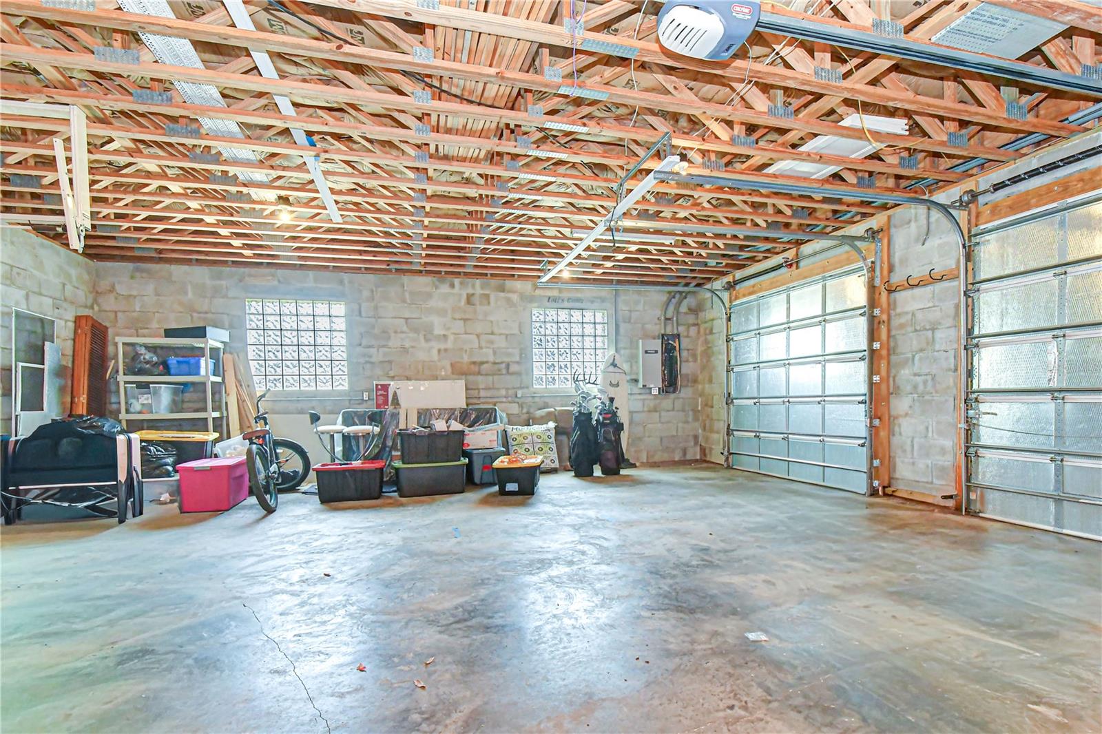 SHERYL MANOR UNIT ONE KEADLE REP - Residential