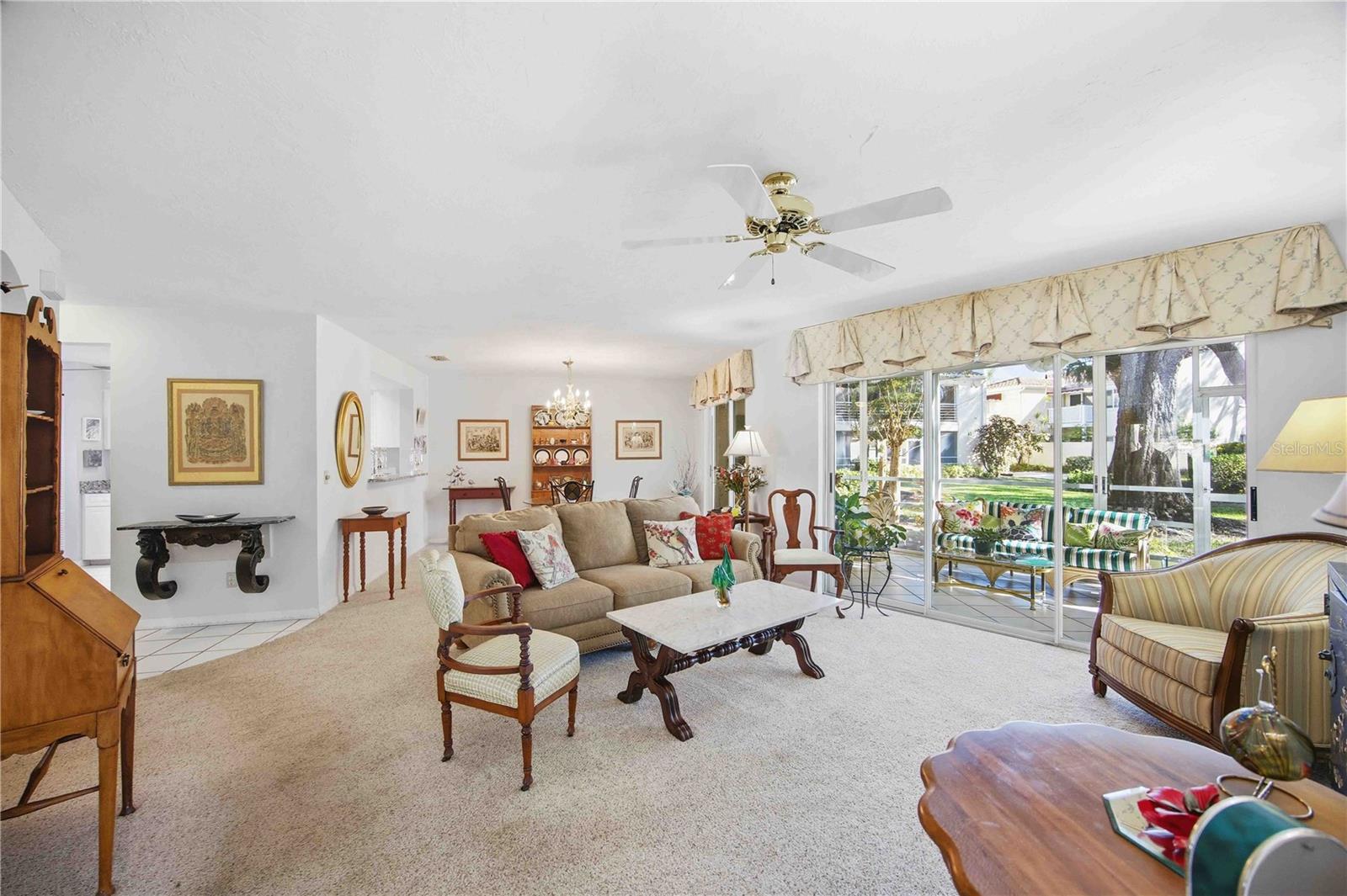 VIZCAYA PH 6,10&11 - Residential