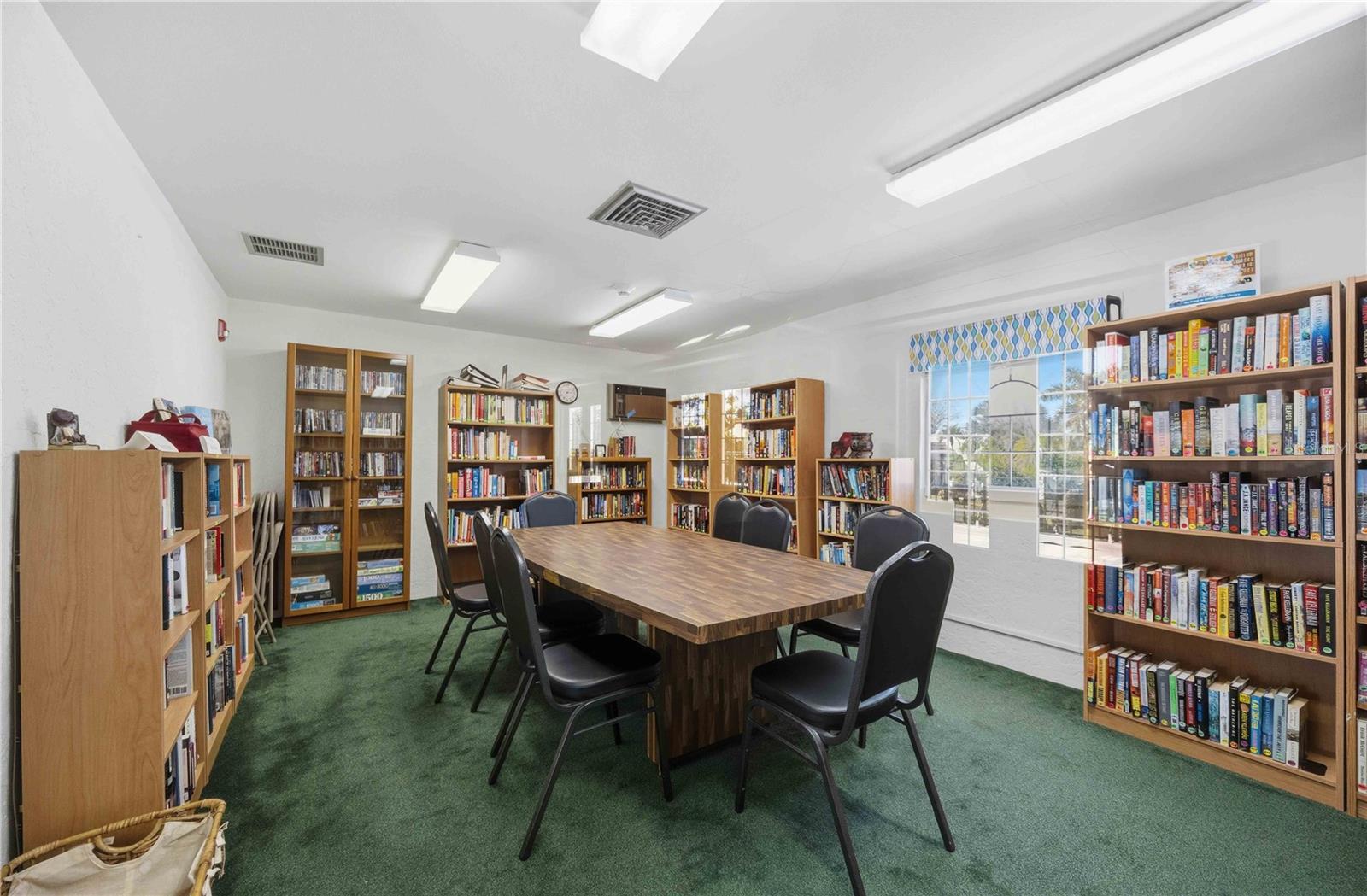 VIZCAYA PH 6,10&11 - Residential