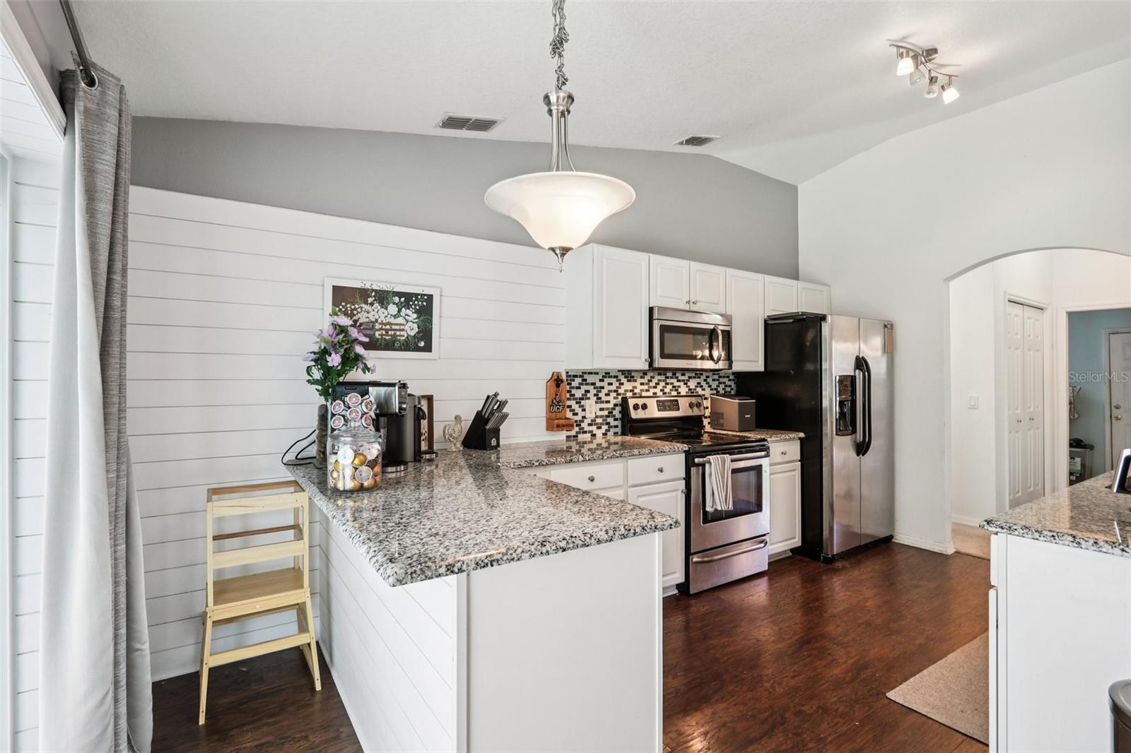 8670 SE 164TH PLACE