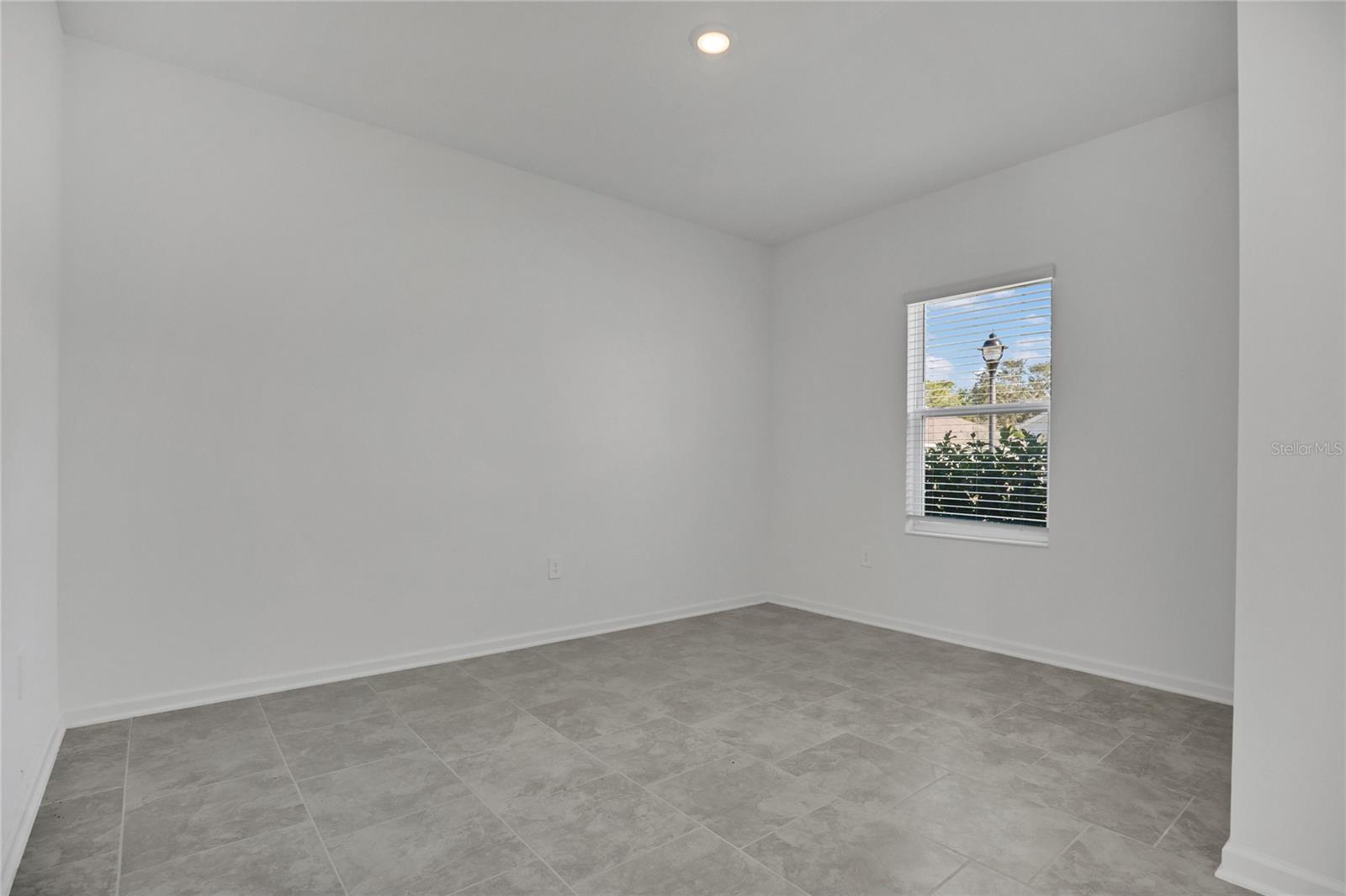 RHETTS RDG - Residential