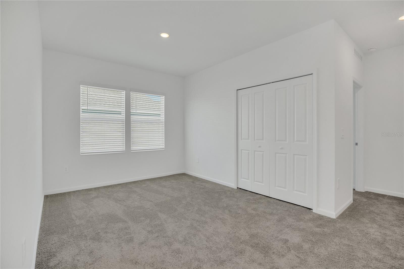 RHETTS RDG - Residential