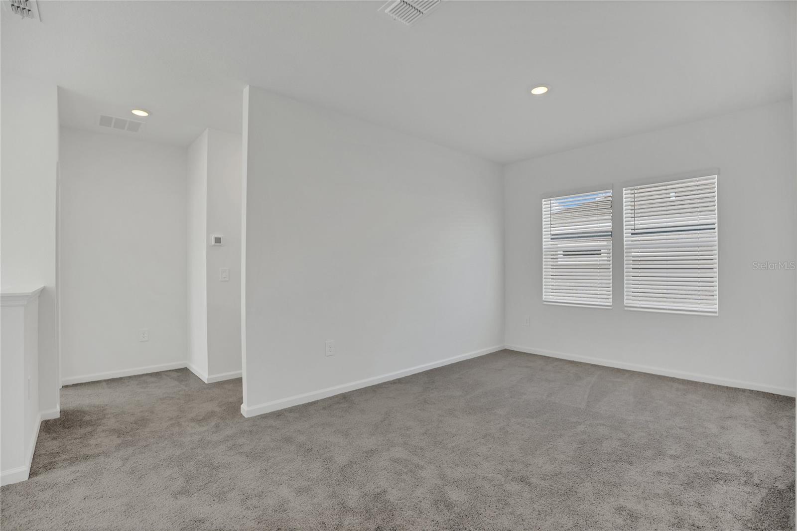 RHETTS RDG - Residential