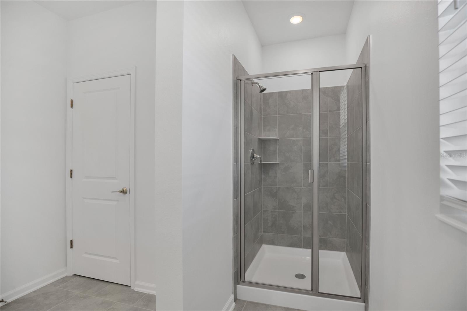 RHETTS RDG - Residential