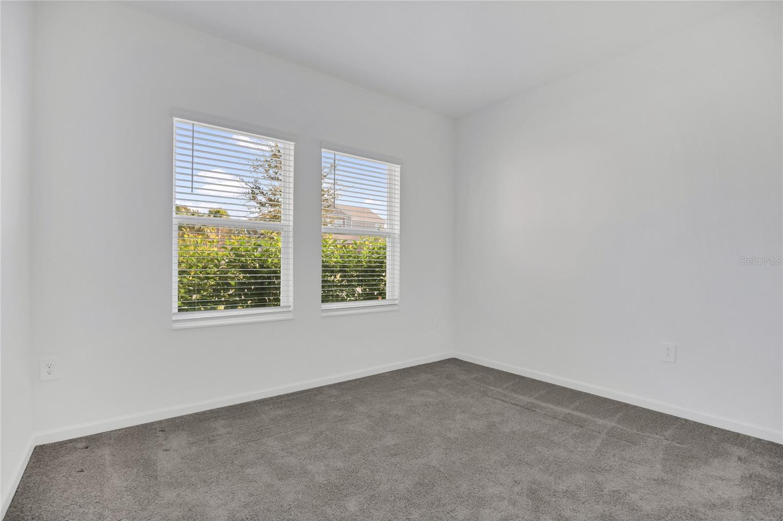 RHETTS RDG - Residential