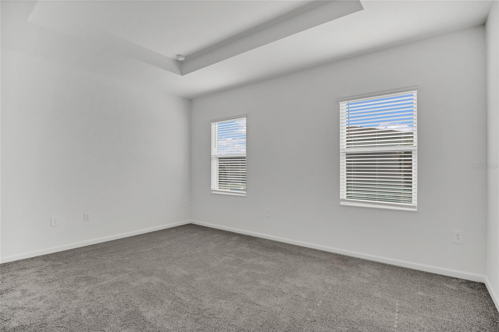 RHETTS RDG - Residential