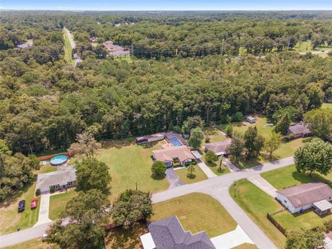 A home in DUNNELLON