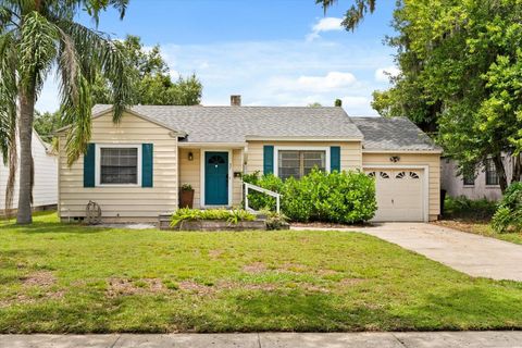 Photo of 37 E Vanderbilt Street, Orlando, FL 32804 (MLS # O6388580)