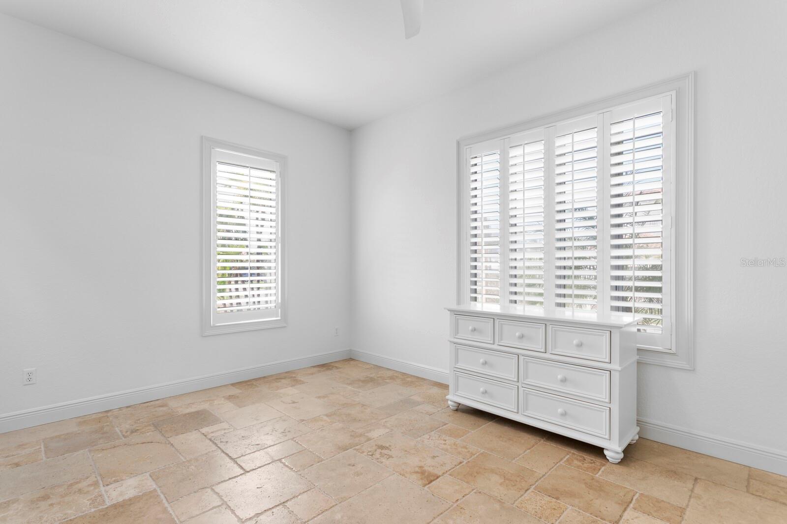 VENETIAN ISLES - Residential