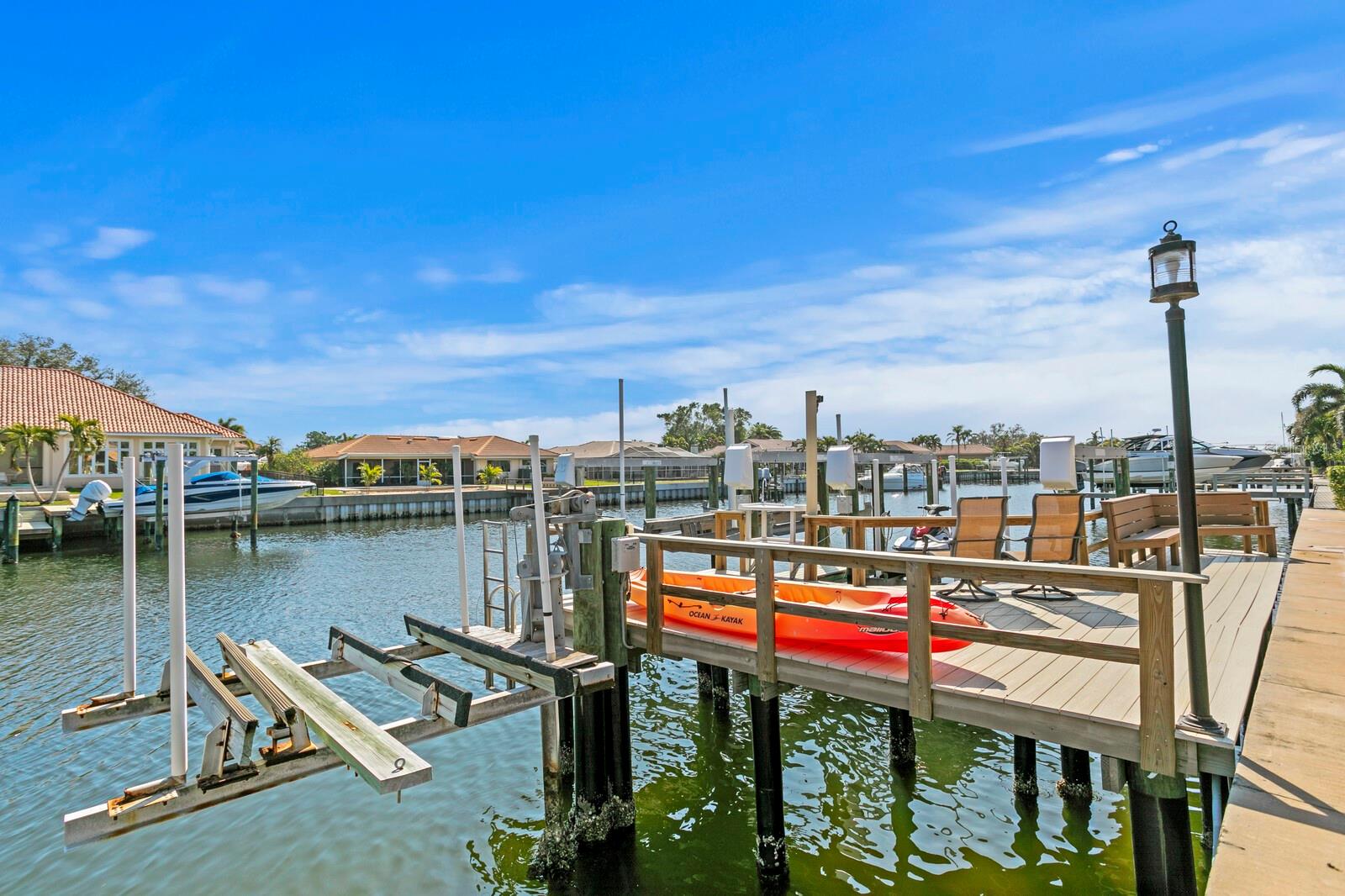 VENETIAN ISLES - Residential