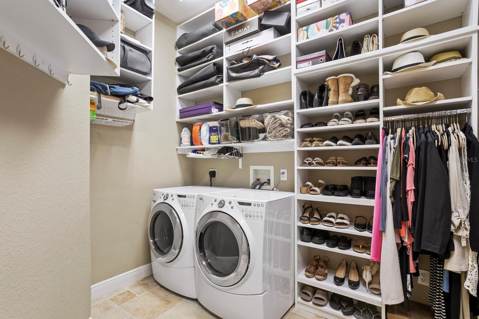 VENETIAN ISLES - Residential