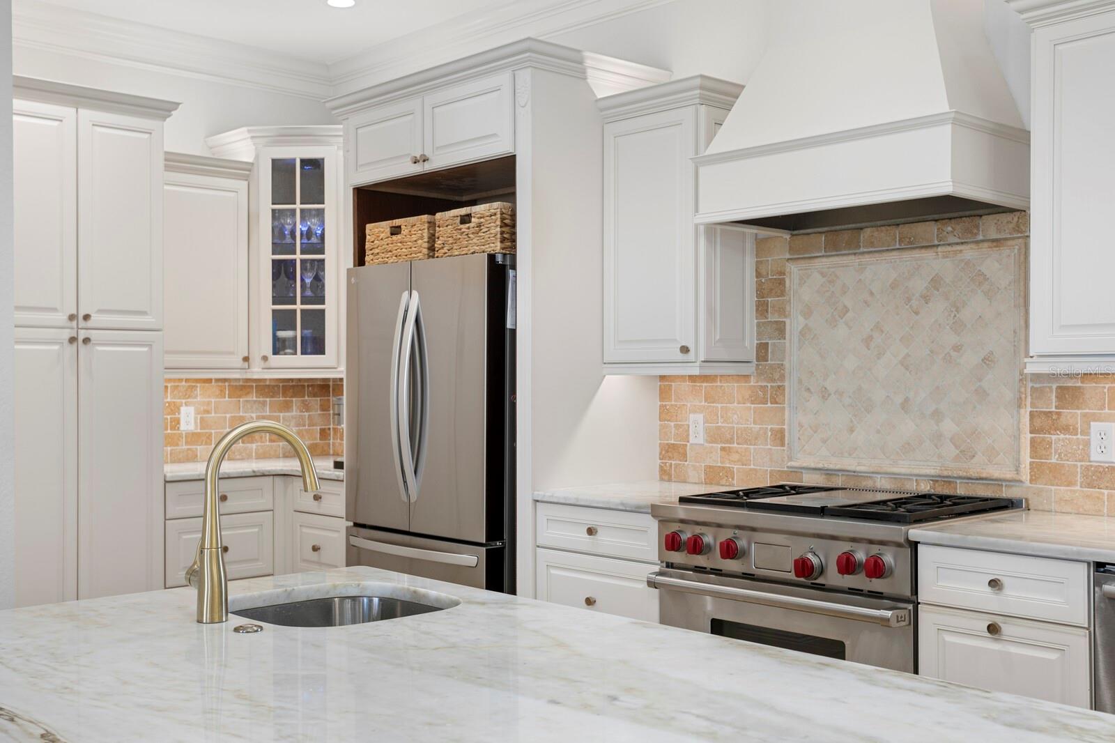 VENETIAN ISLES - Residential