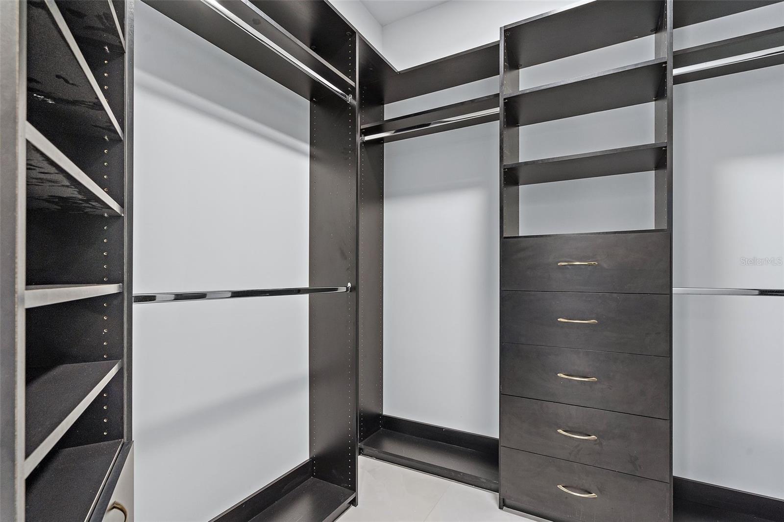 LEWIS ISLAND BAHAMA ISLES ADD - Residential