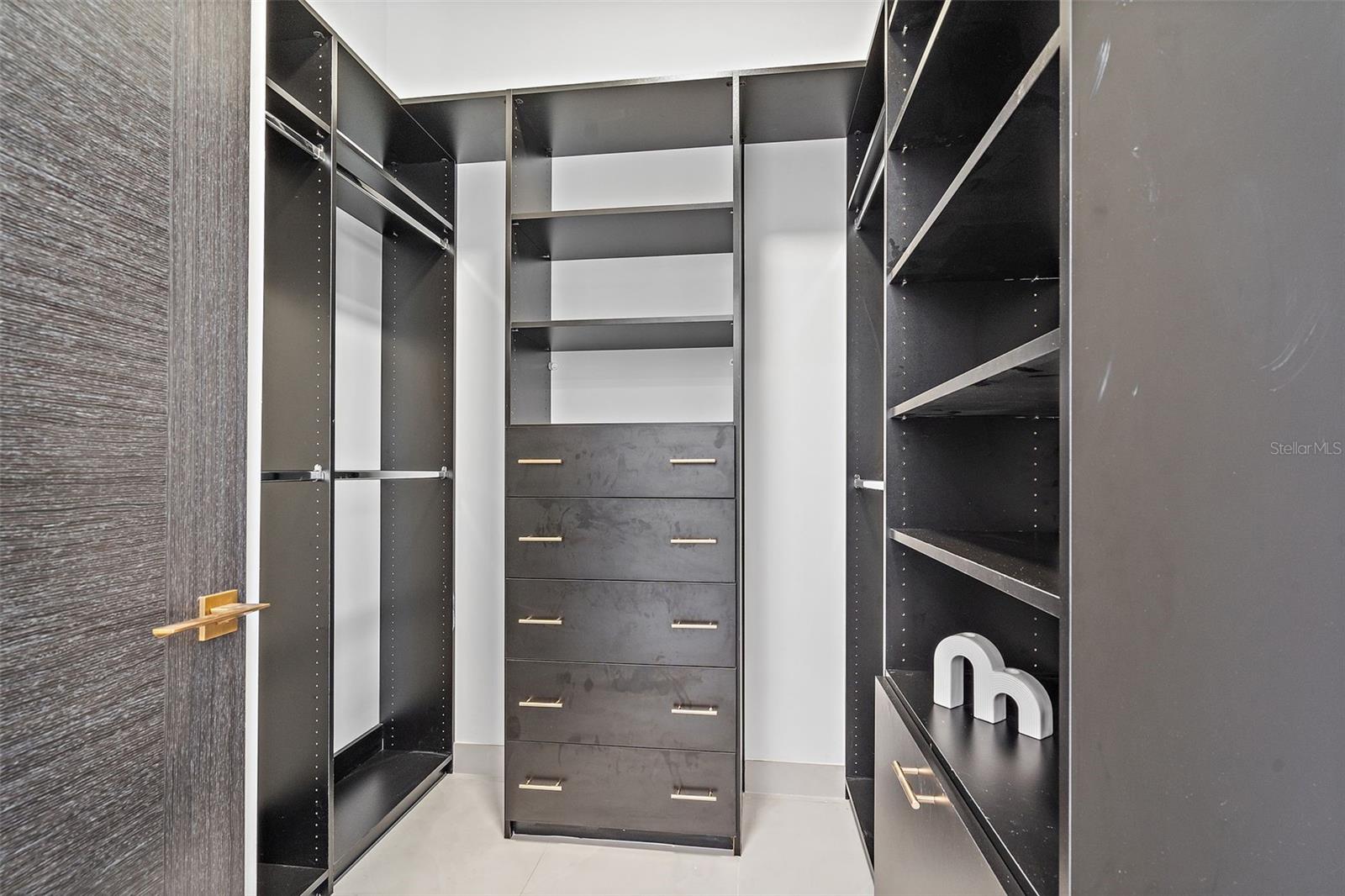 LEWIS ISLAND BAHAMA ISLES ADD - Residential