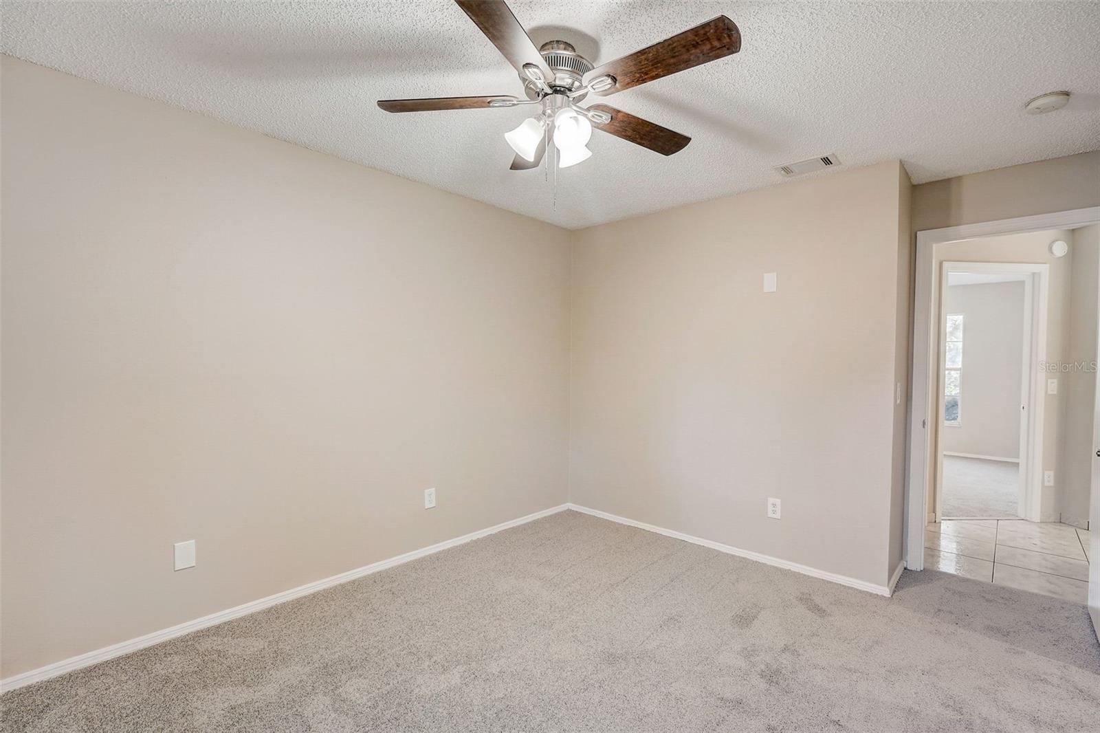 ISLAND COVE VILLAS PH 01 - Residential