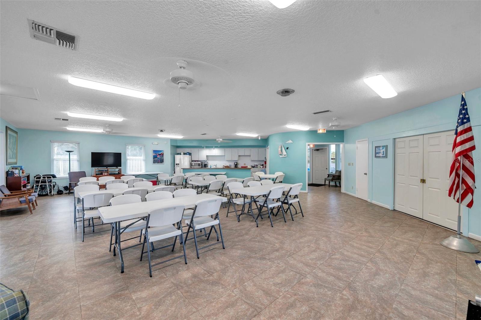 SEMINOLE HILL VILLAS - Residential