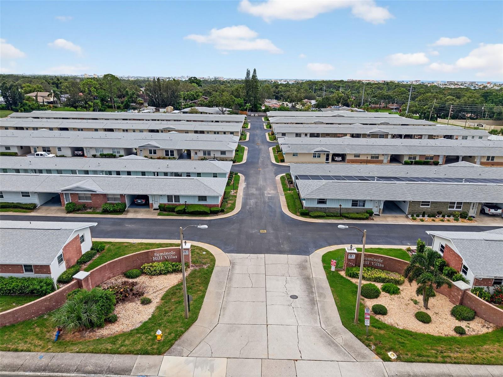 SEMINOLE HILL VILLAS - Residential