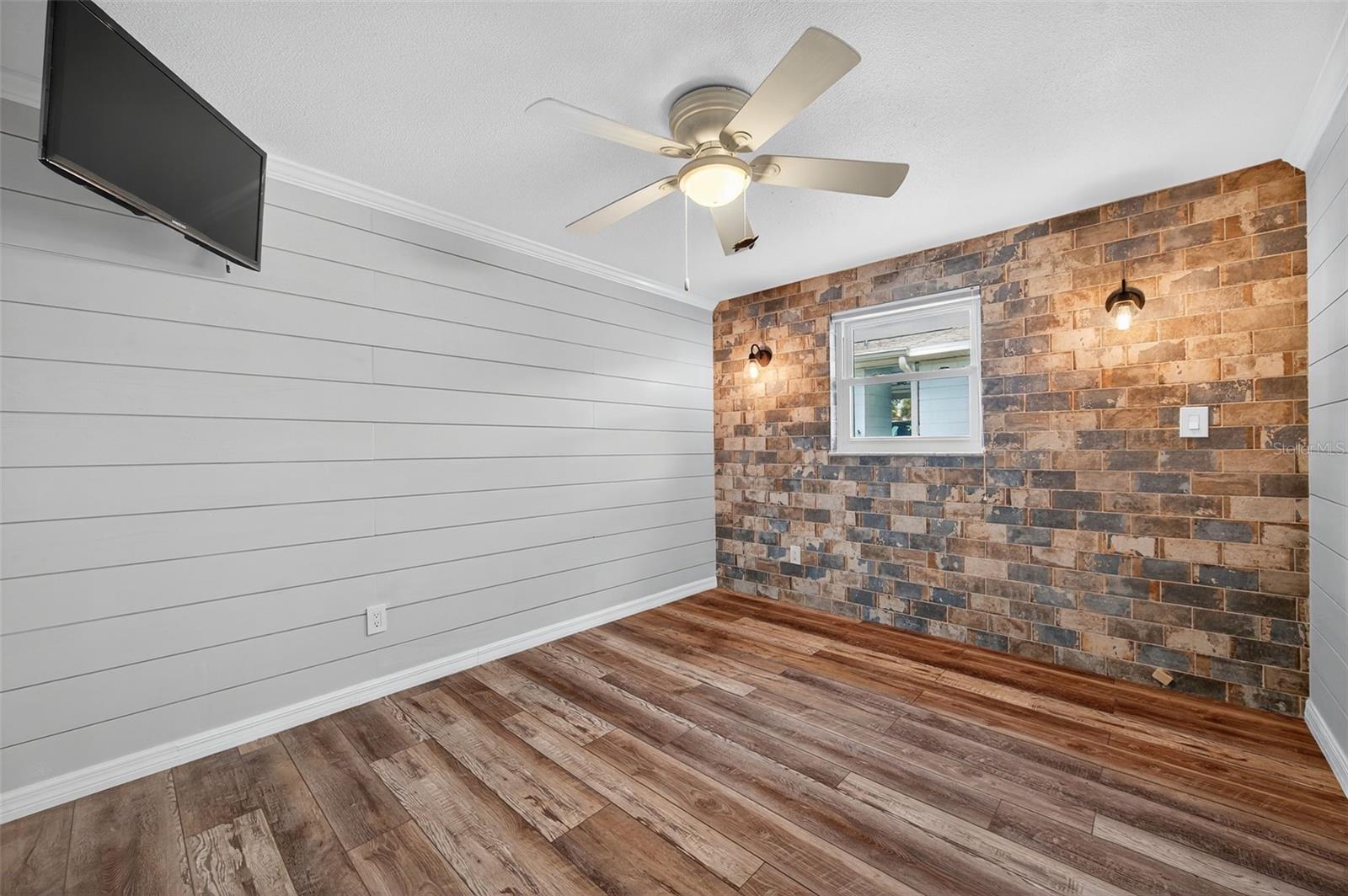 SEMINOLE HILL VILLAS - Residential