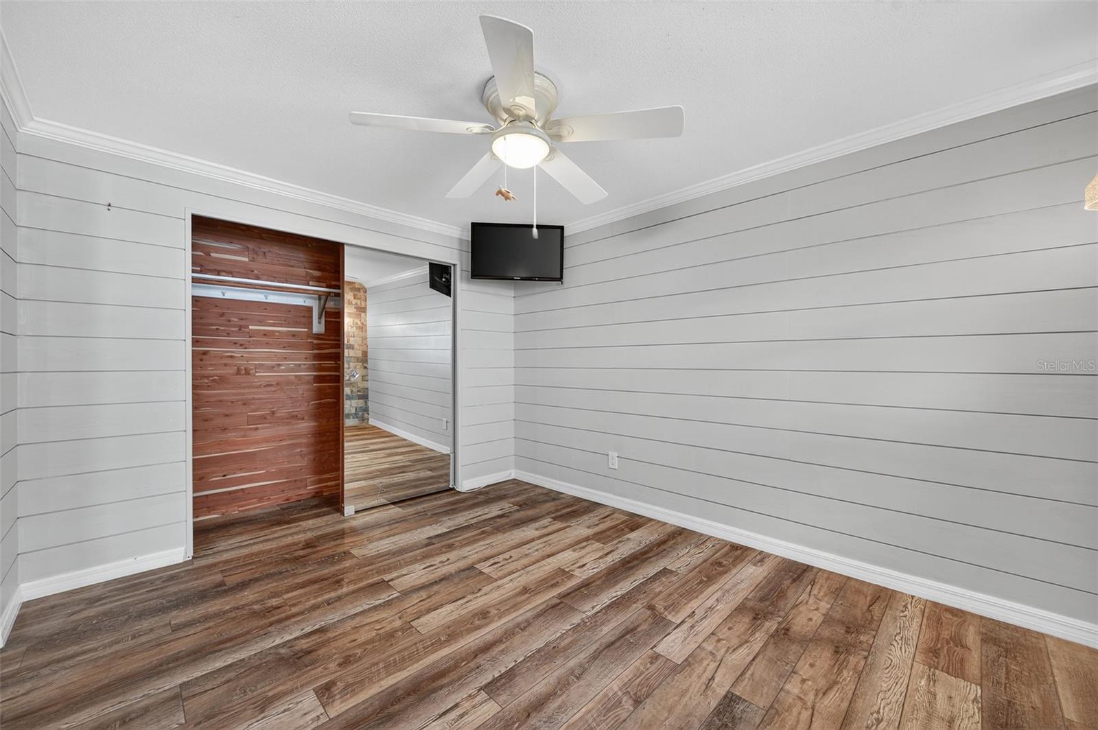 SEMINOLE HILL VILLAS - Residential