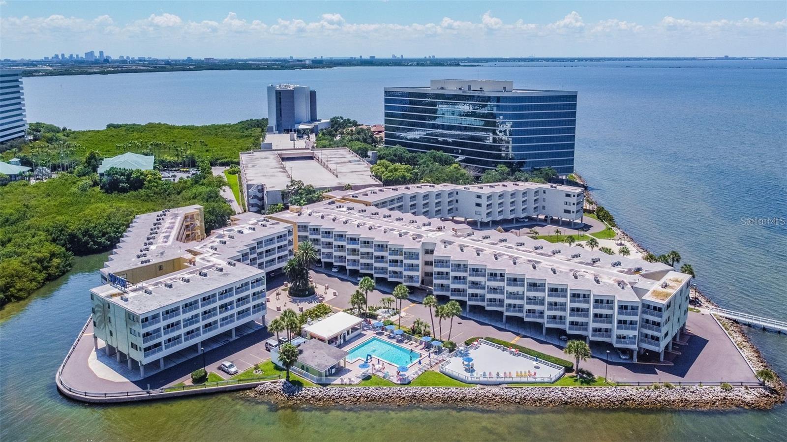 SAILPORT RESORT CONDO ON - Residential