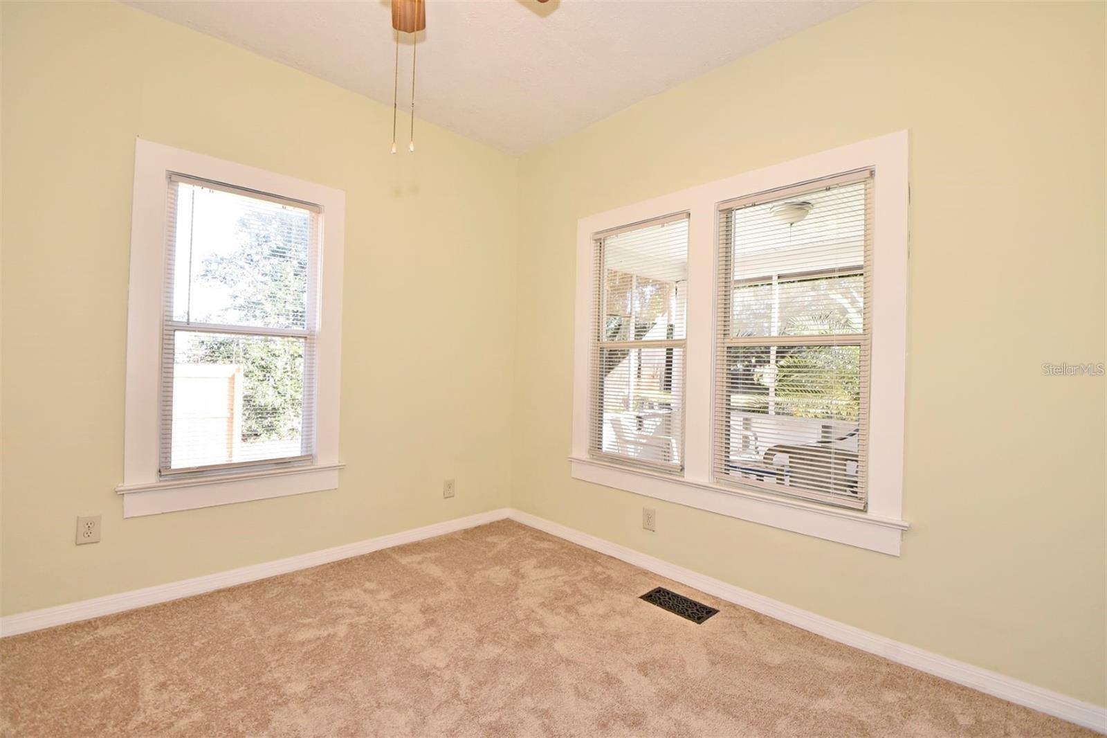 STETSON PLAZA - Residential Lease