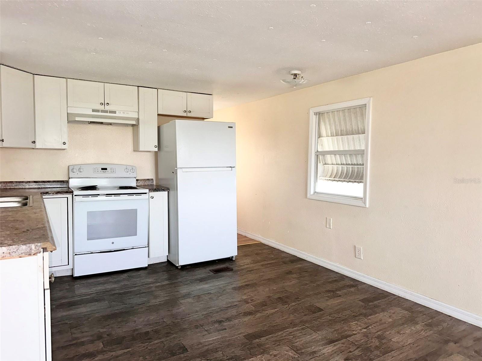 GLOUSER ZACK K PROP - Residential