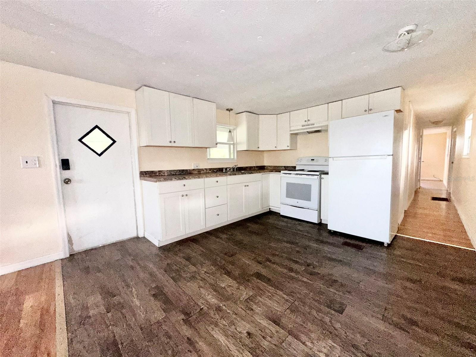 GLOUSER ZACK K PROP - Residential