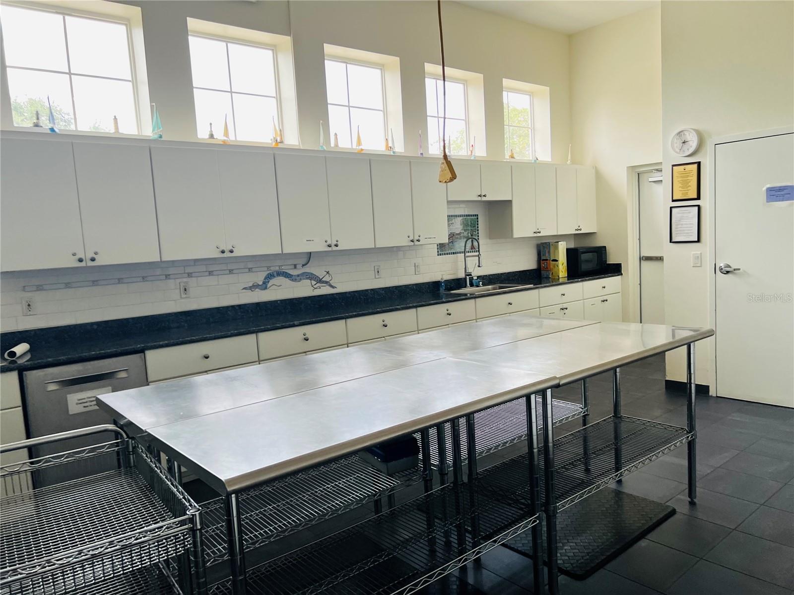 TAVARES ROYAL HARBOR PH 05 - Residential Lease