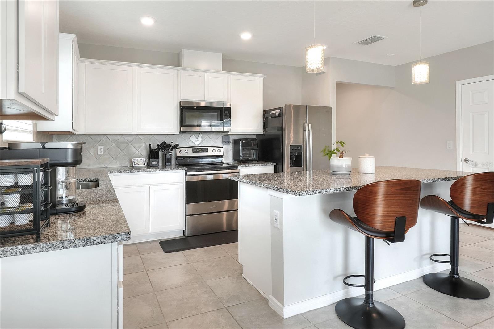 FOREST LAKE PH 1 - Residential Lease