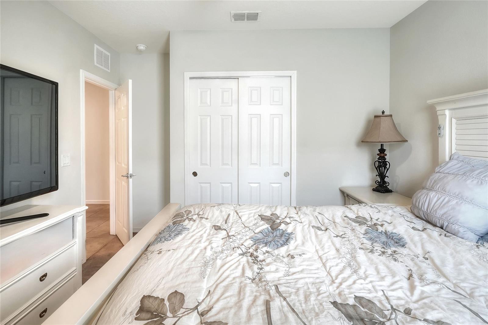 FOREST LAKE PH 1 - Residential Lease