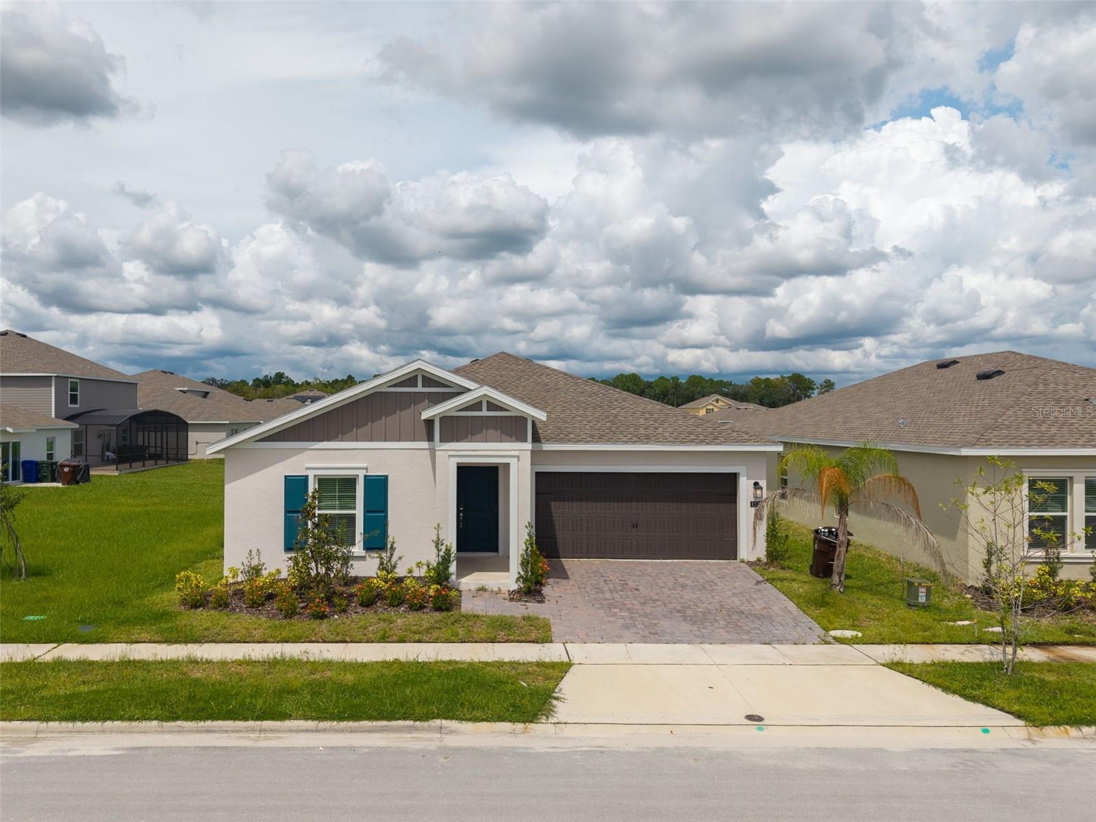 Welcome to Knightsbridge, one of Kissimmee’s most desirable communities—where modern living meets convenience. This beautiful 3-bedroom, 2-bath home offers the perfect balance of comfort and lifestyle.Spacious open floor plan with plenty of natural light
Modern kitchen with quality finishes, perfect for family meals or entertaining
Comfortable bedrooms, including a private owner’s suite with walk-in closet
2 full bathrooms designed with style and function
2-car garage and inviting outdoor space Community Amenities
Knightsbridge residents enjoy exclusive access to:
Sparkling swimming pool
Children’s playground
Volleyball court and recreational spaces
Walking trails and open green areas
?? Prime Location
Situated just minutes from major highways, Lake Tohopekaliga, and world-famous attractions like Walt Disney World, this home places you in the center of it all while still offering the peace of a well-kept neighborhood.