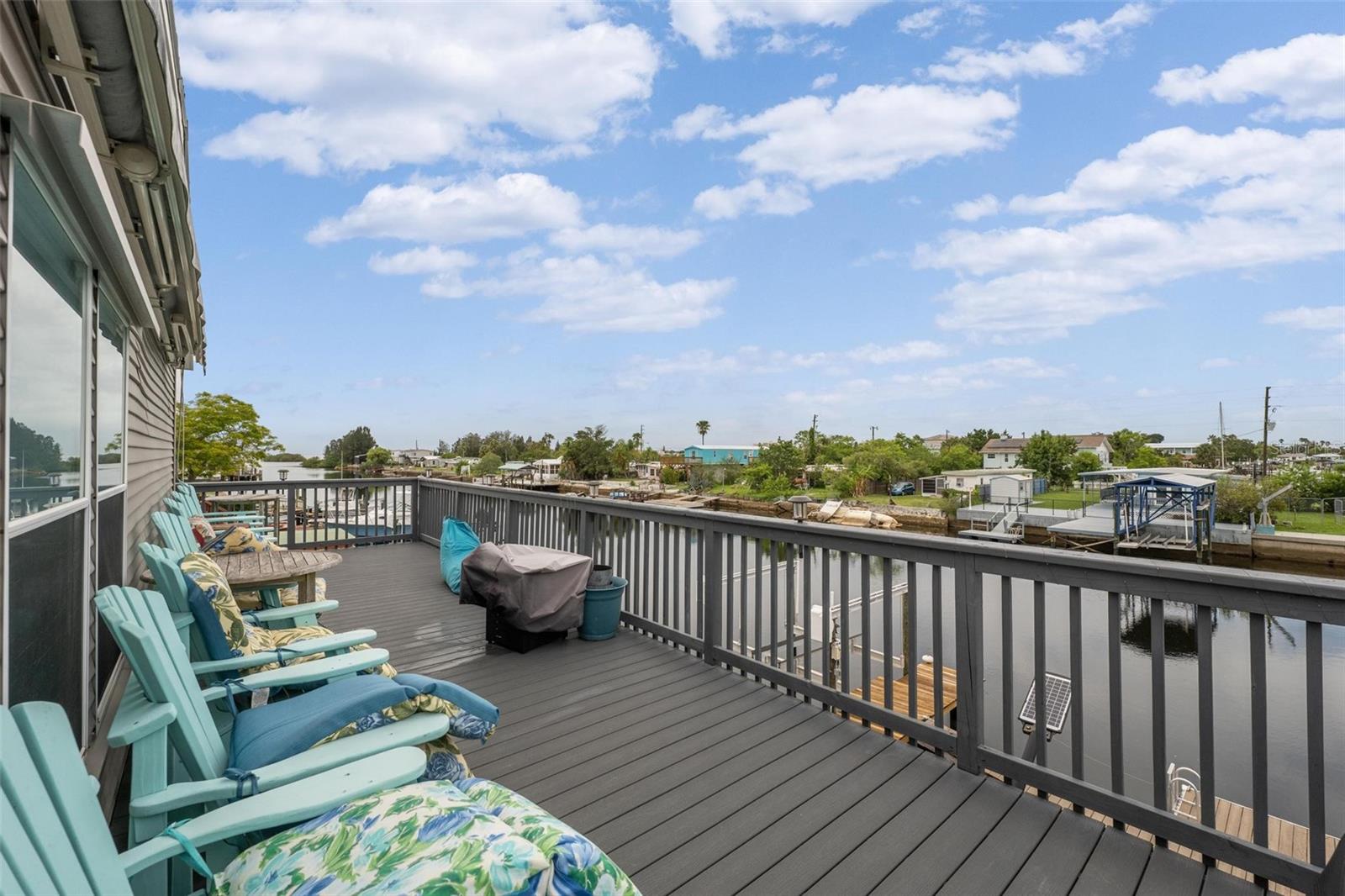 SIGNAL COVE - Residential